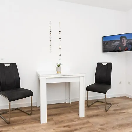 Mit Terrasse Im Haus Seekieker 贝塞尔